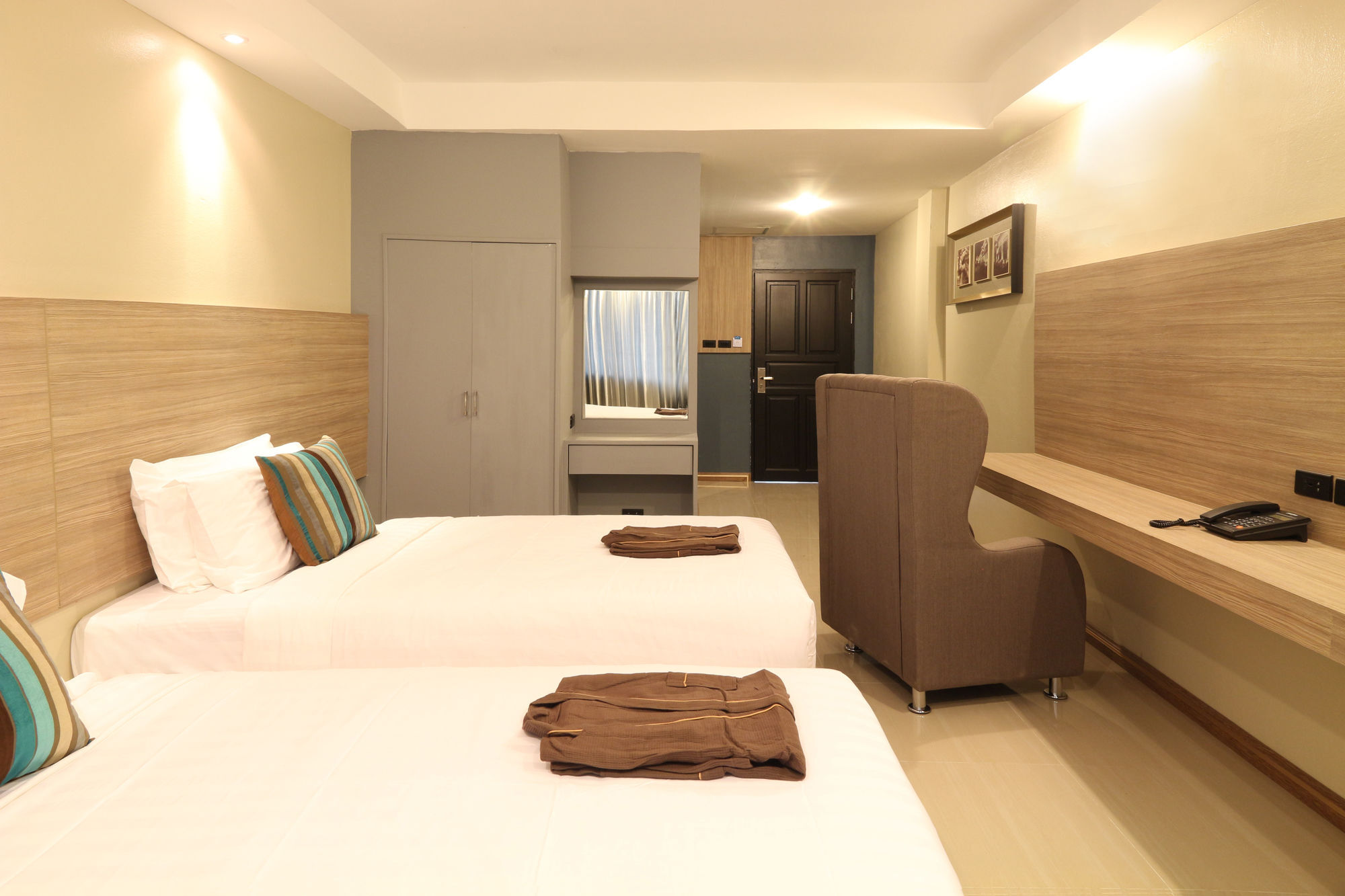 Avana Laemchabang Hotel Si Racha Ngoại thất bức ảnh